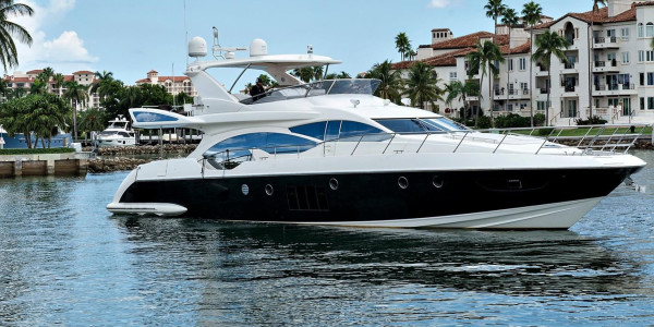 AZIMUT YACHTS 70  DREN