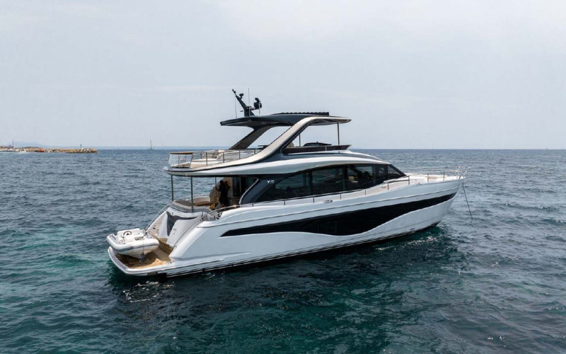 PRINCESS YACHTS