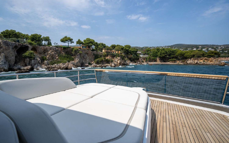 PRINCESS YACHTS