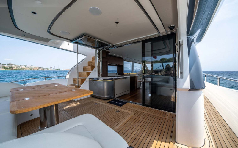 PRINCESS YACHTS