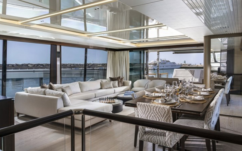 SUNSEEKER 90 OCEAN W OF JERSEY