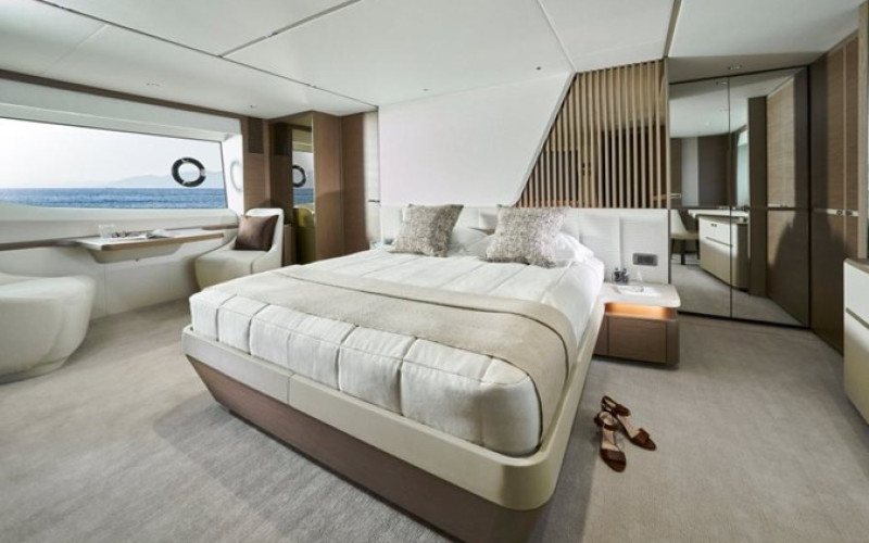 PRINCESS YACHTS PRINCESS Y85