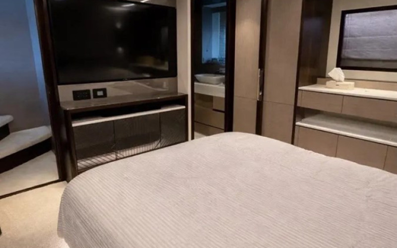 SUNSEEKER SUNSEEKER MANHATTAN 68