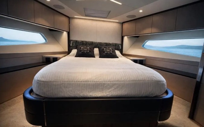 SUNSEEKER SUNSEEKER MANHATTAN 68