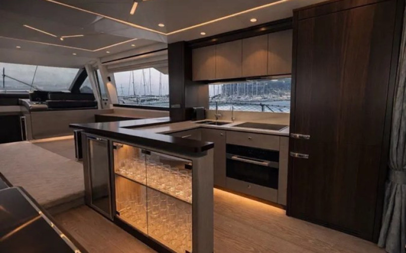 SUNSEEKER SUNSEEKER MANHATTAN 68