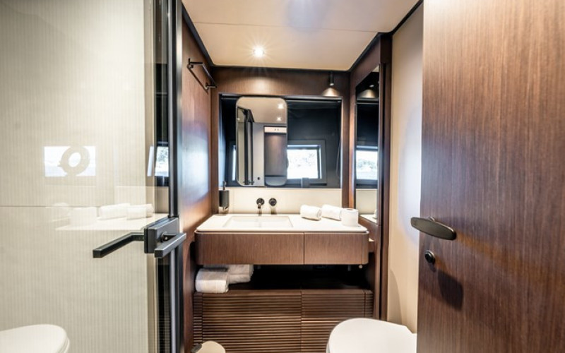 FERRETTI YACHTS AURORE