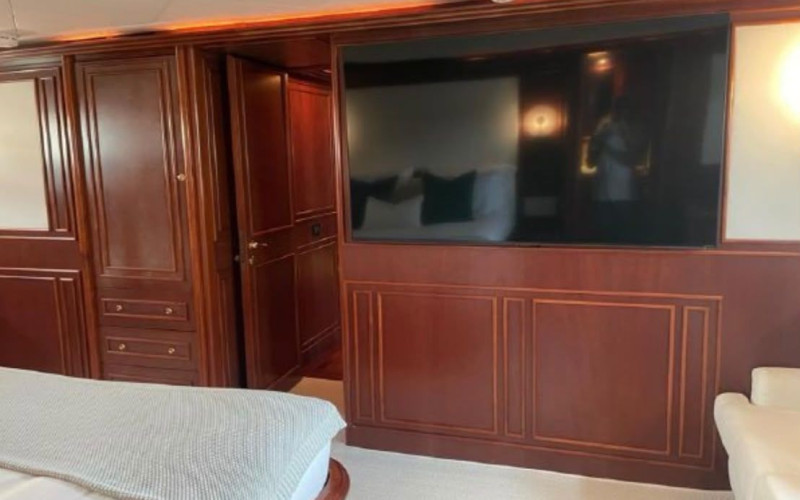 Custom line Navetta 27