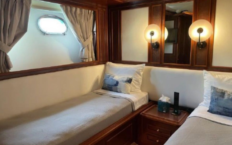 Custom line Navetta 27