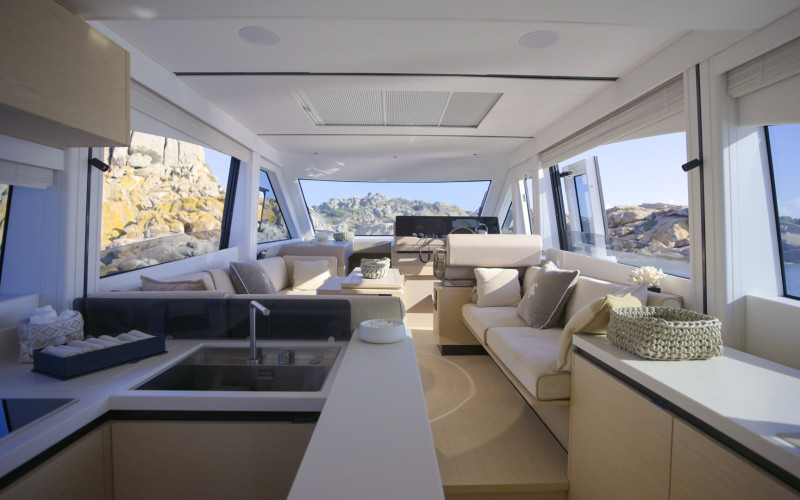 SOLARIS POWER 60 COUPÃ