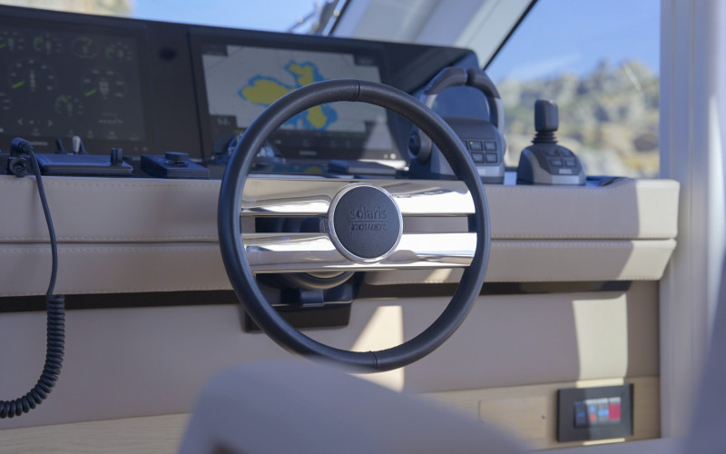 SOLARIS POWER 60 COUPÃ
