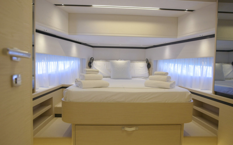 SOLARIS POWER 60 COUPÃ