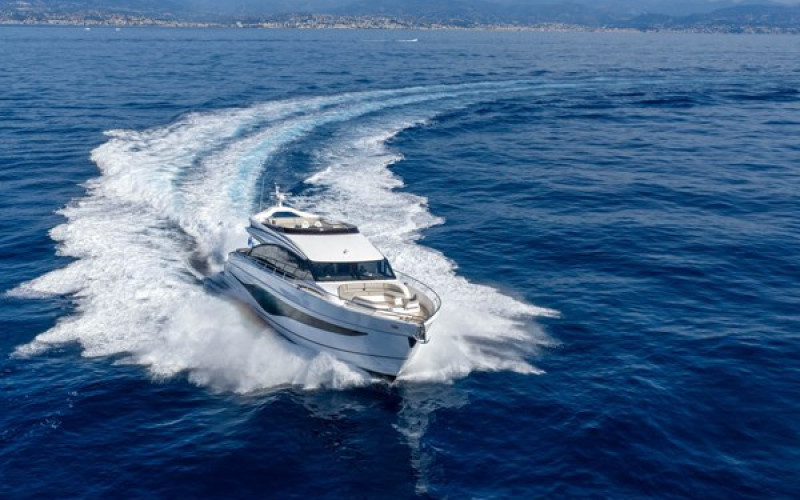 PRINCESS YACHTS S80 PRINCESS S80