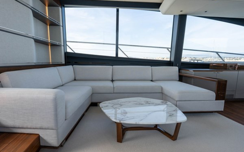 PRINCESS YACHTS S80 PRINCESS S80