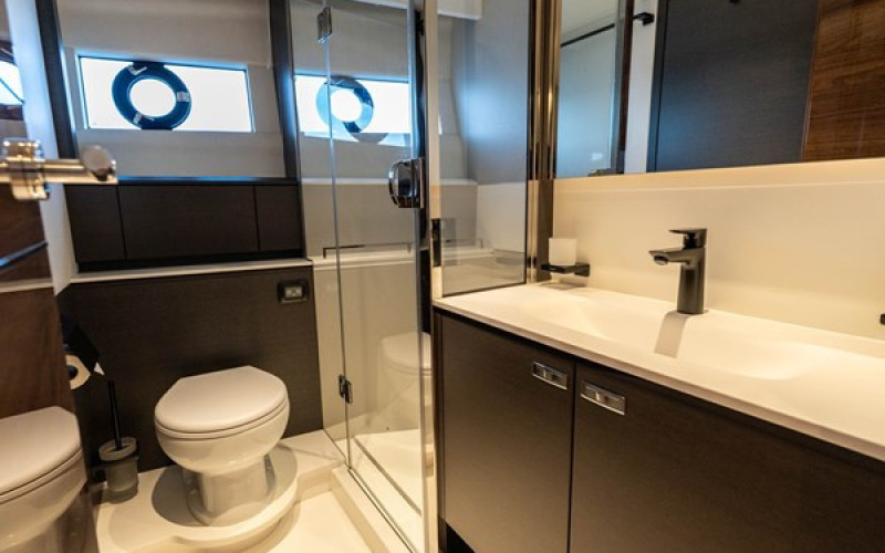 PRINCESS YACHTS S80 PRINCESS S80