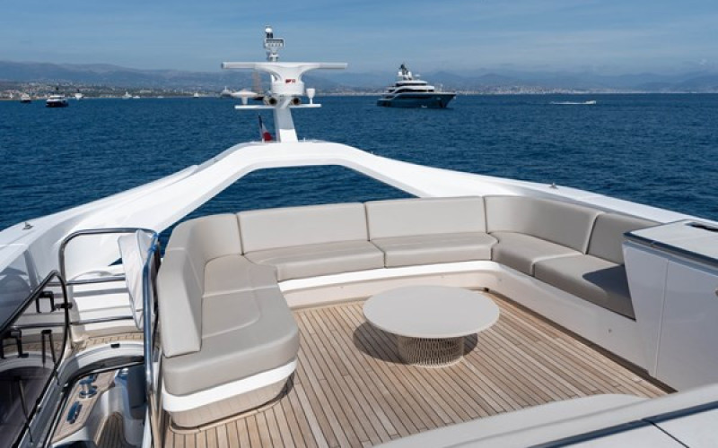 PRINCESS YACHTS S80 PRINCESS S80