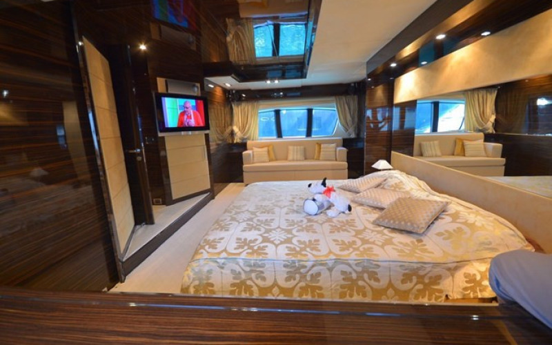 AZIMUT YACHTS JULIA S