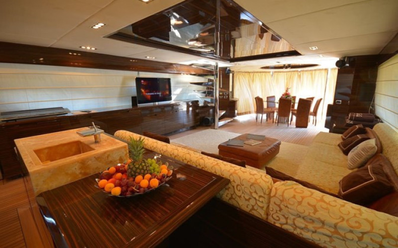 AZIMUT YACHTS JULIA S