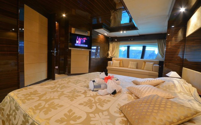 AZIMUT YACHTS JULIA S