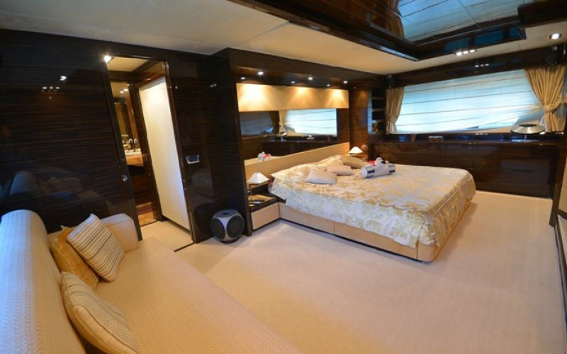 AZIMUT YACHTS JULIA S