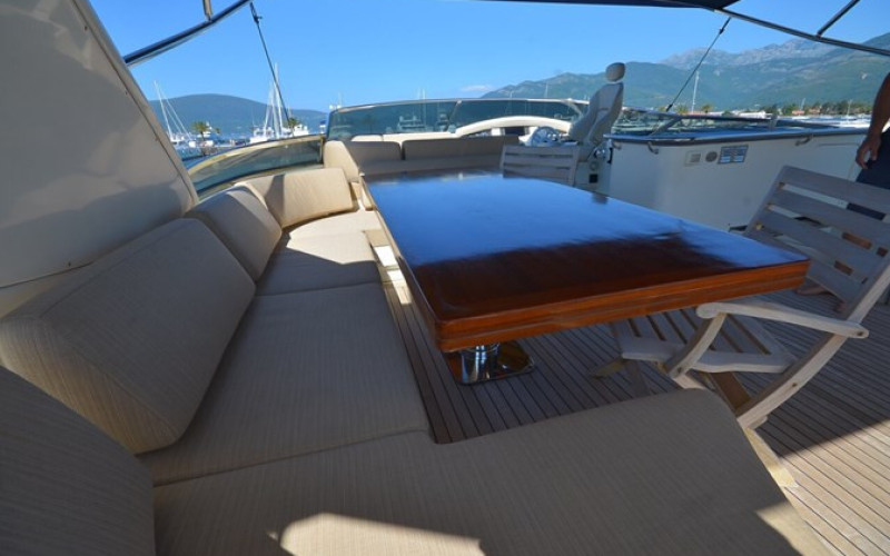 AZIMUT YACHTS JULIA S