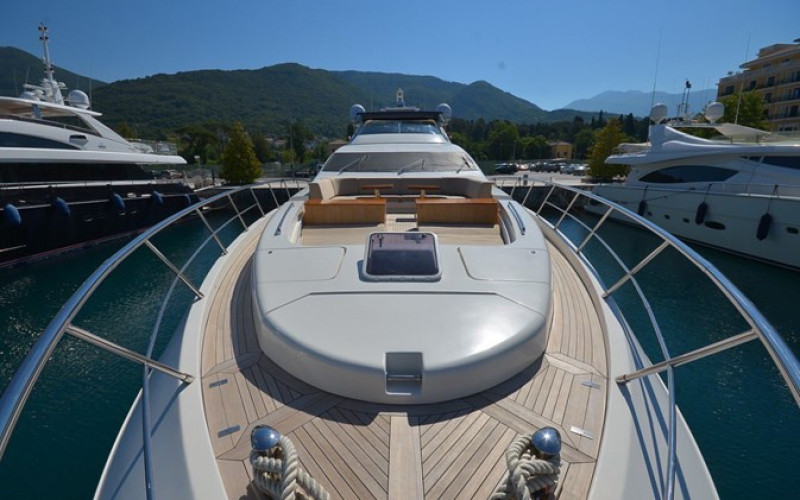 AZIMUT YACHTS JULIA S