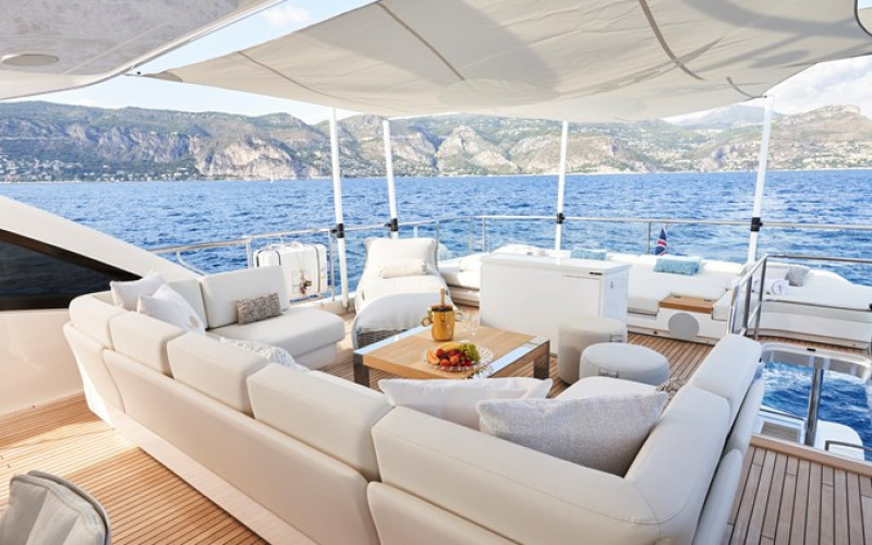 PRINCESS YACHTS Princess 30M PRINCESS 30M - NADIRA