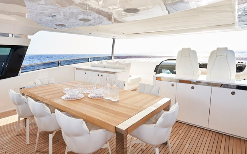 PRINCESS YACHTS Princess 30M PRINCESS 30M - NADIRA
