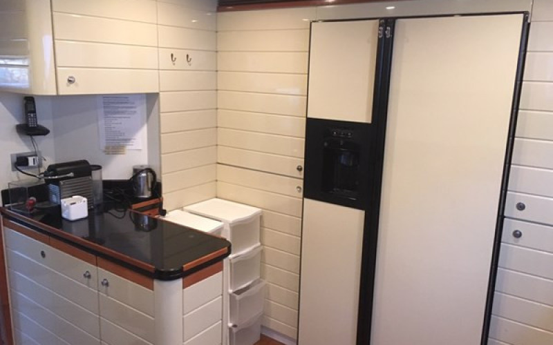 FERRETTI YACHTS LADY VICTORIA