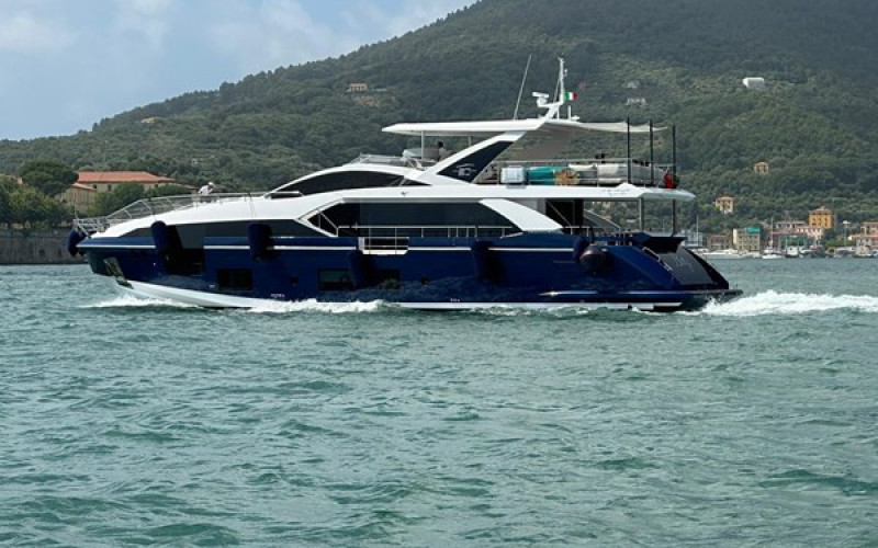 AZIMUT YACHTS GRANDE 27 METRI BETTY