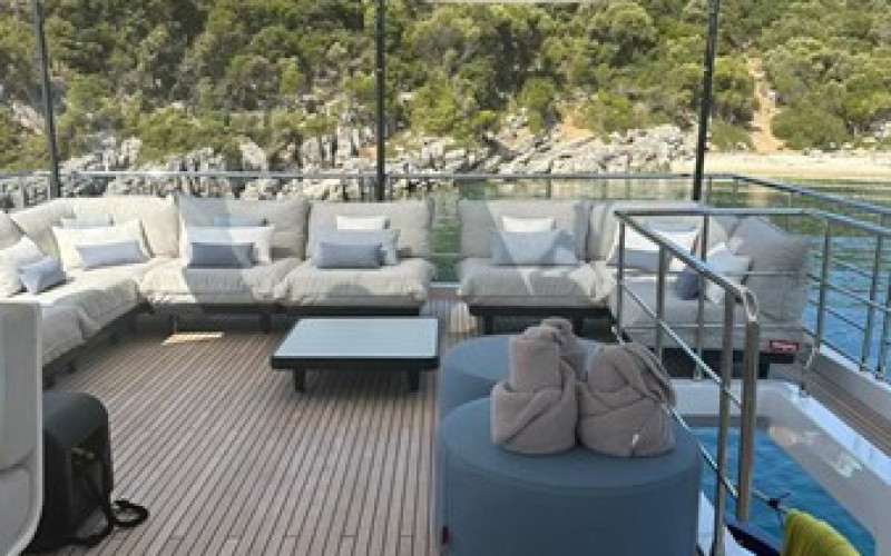 AZIMUT YACHTS GRANDE 27 METRI BETTY