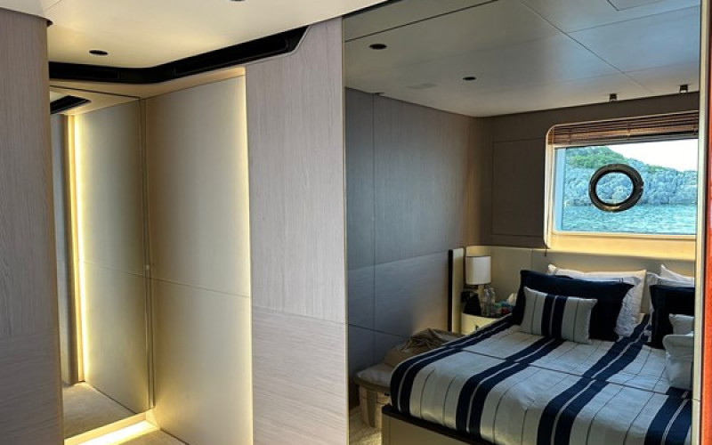 AZIMUT YACHTS GRANDE 27 METRI BETTY