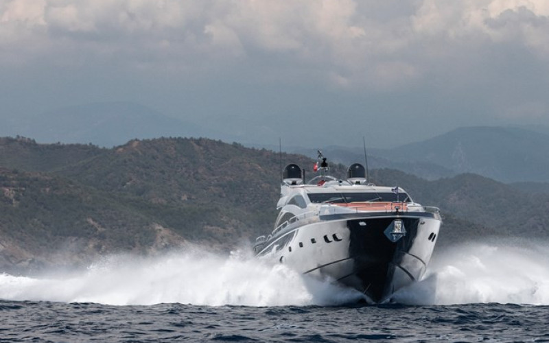 SUNSEEKER Predator 84 AMARA