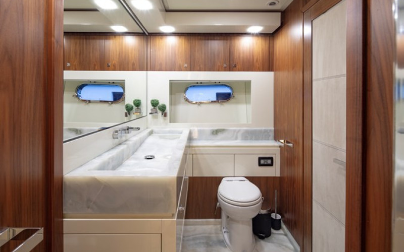 SUNSEEKER Predator 84 AMARA