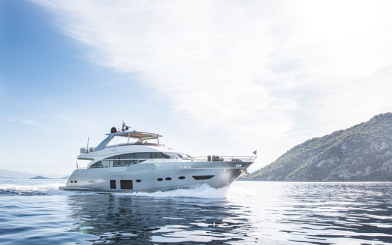 PRINCESS YACHTS 88 Motor Yacht LADY PARISA