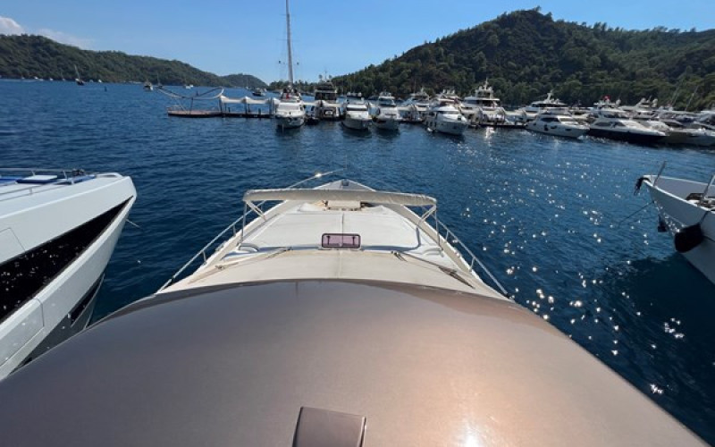 FERRETTI YACHTS Ferretti 800 NGV