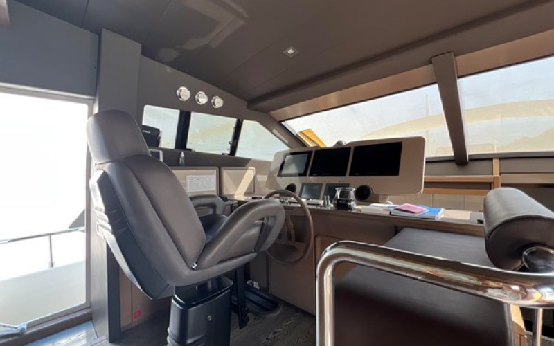 FERRETTI YACHTS Ferretti 800 NGV