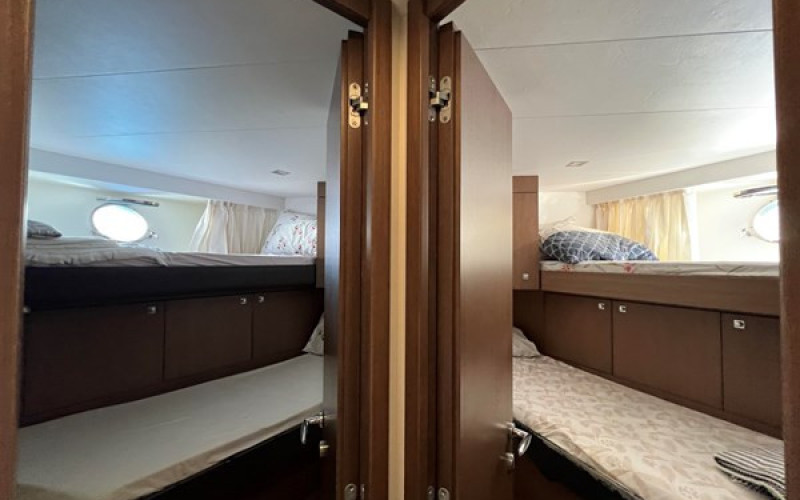FERRETTI YACHTS Ferretti 800 NGV