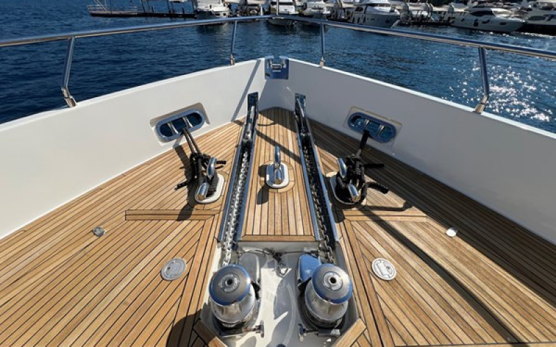 FERRETTI YACHTS Ferretti 800 NGV