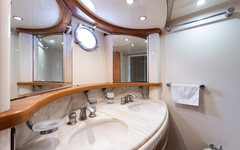 AZIMUT YACHTS Azimut 80 SENIOR S
