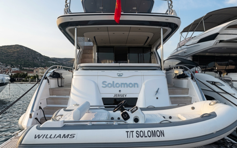 PRINCESS YACHTS Princess Y72 SOLOMON