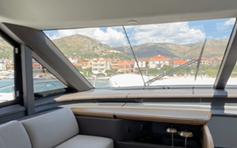 PRINCESS YACHTS Princess Y72 SOLOMON