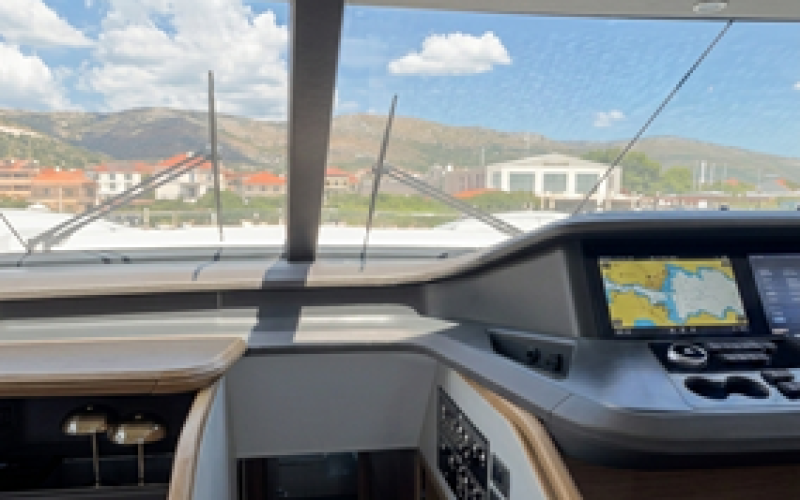 PRINCESS YACHTS Princess Y72 SOLOMON