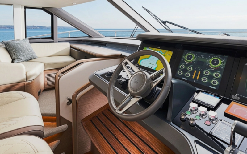 PRINCESS YACHTS Princess Y72 SOLOMON