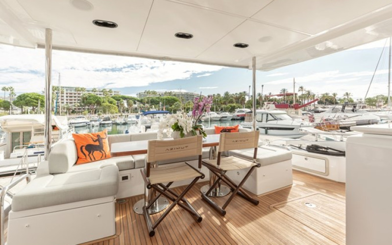 AZIMUT YACHTS Azimut 72 Flybridge SOLSTICE