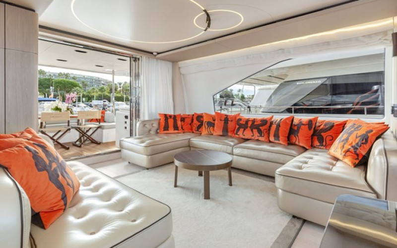 AZIMUT YACHTS Azimut 72 Flybridge SOLSTICE