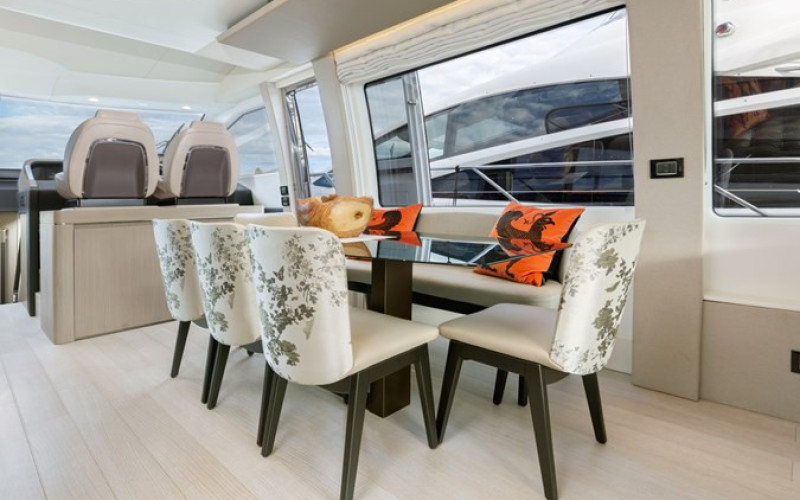 AZIMUT YACHTS Azimut 72 Flybridge SOLSTICE