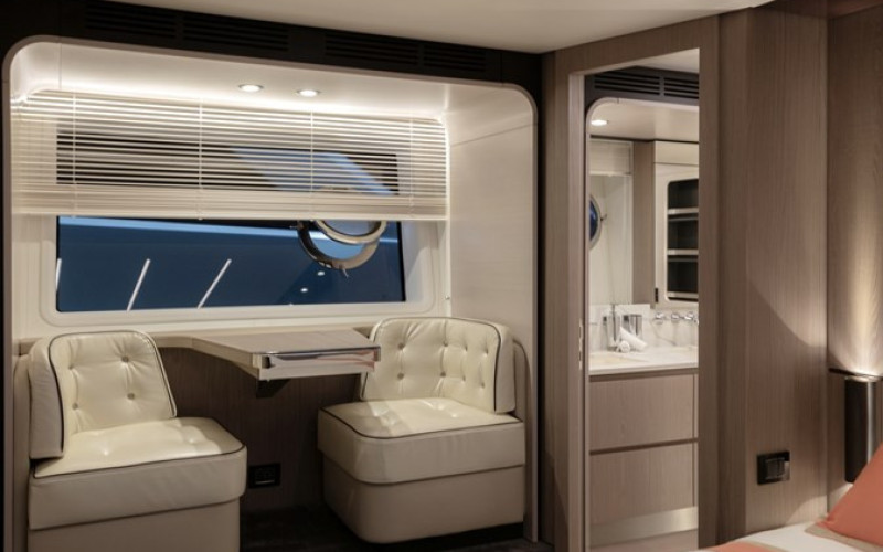 AZIMUT YACHTS Azimut 72 Flybridge SOLSTICE