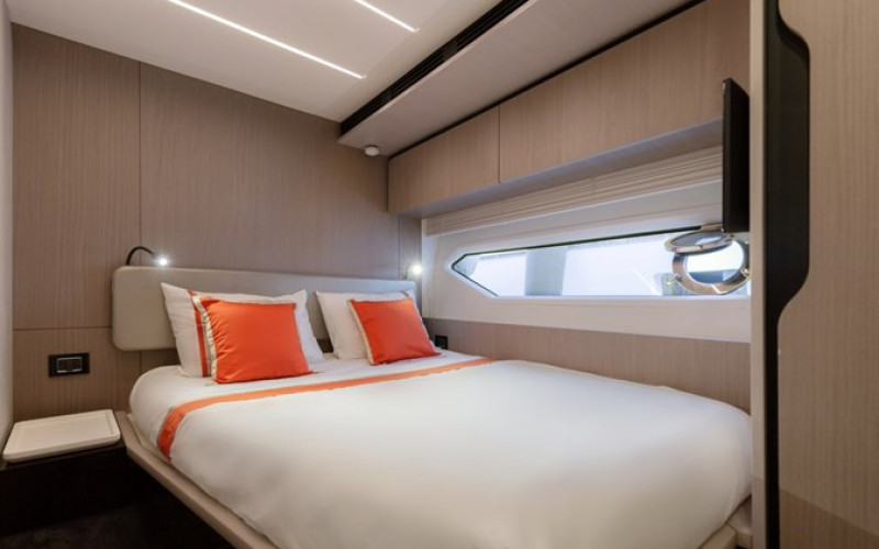 AZIMUT YACHTS Azimut 72 Flybridge SOLSTICE