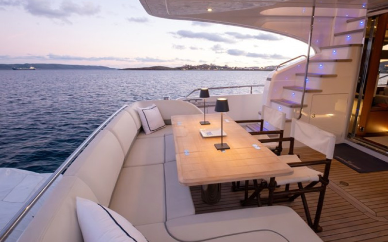 PRINCESS YACHTS LAVIMAR II