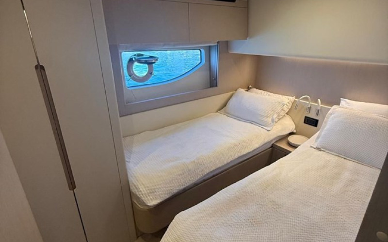 AZIMUT YACHTS Azimut Fly 68 AZIMUT FLY 68